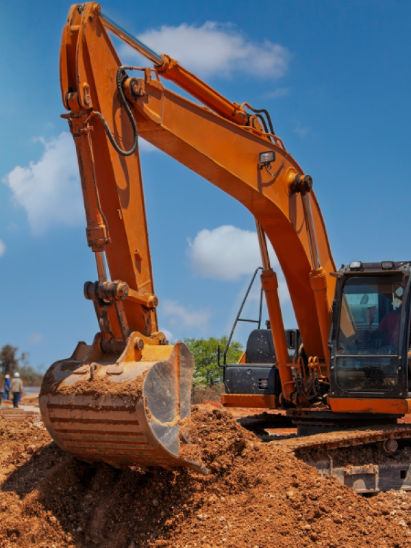 Controlled excavation near underground infrastructure on an active jobsite